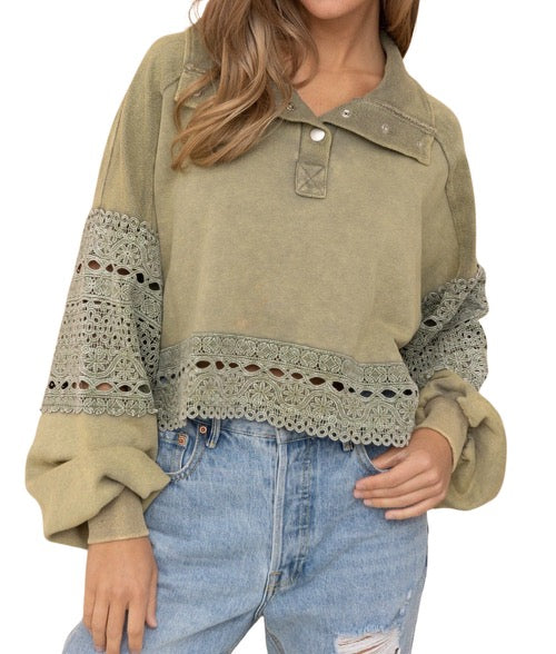 Lace Edge Cropped Moss Pullover SM#8258 MD#8259 LG#8260